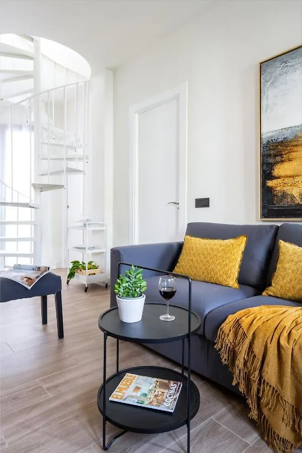Apartment Avanti Clavel, La Terraza Te Conquistara Seville Spain